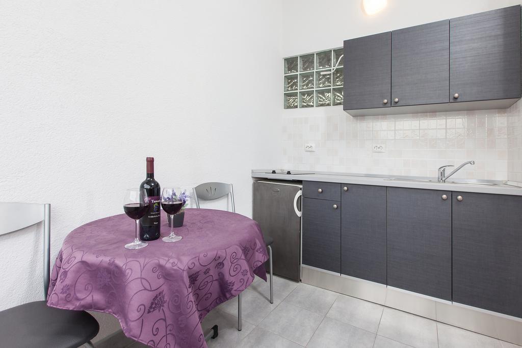 Apartments Smiljka Тучепи Экстерьер фото